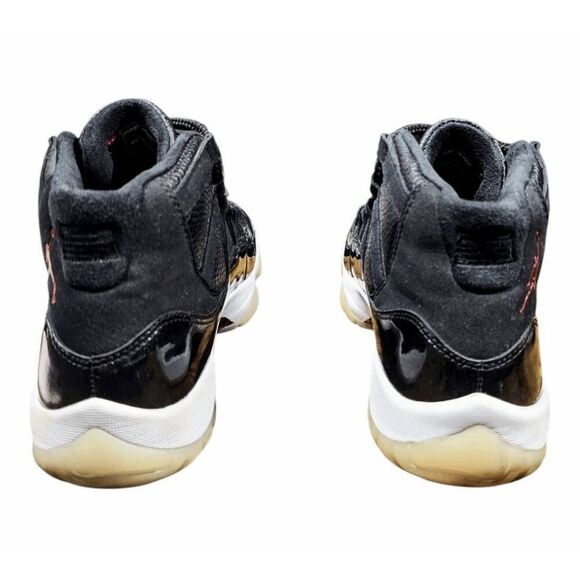 NIKE Air Jordan 11 Retro \'72-10\' Sneakers Size 8 main image 9